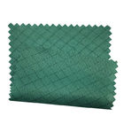 96% Polyester 4% Carbon 6mm Diamond ESD Uniform Fabric Untuk Cleanroom