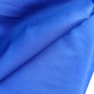 Kain Pakaian Kerja Tahan Api Campuran Poli Katun Antistatis ESD Biru untuk Area Antistatis