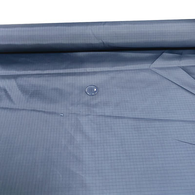 CLEANROOM ESD Antistatik 98% Polyester + 2% Filament Konduktif Kain tahan air untuk pakaian ESD