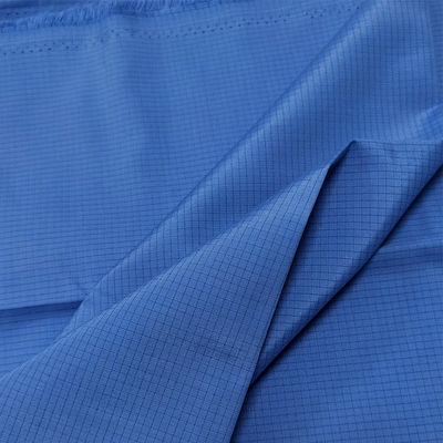 Biru 65% Poliester 32% Katun 2% Serat Karbon Kain ESD Hitam 4mm Grid Wire Konduktif Merah Anti Static TC Kain