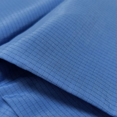 Biru 65% Poliester 32% Katun 2% Serat Karbon Kain ESD Hitam 4mm Grid Wire Konduktif Merah Anti Static TC Kain