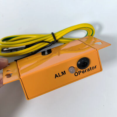 Penguji Tali Pergelangan Tangan ESD Monitor Anti-Statis Cleanroom Untuk Penggunaan Industri