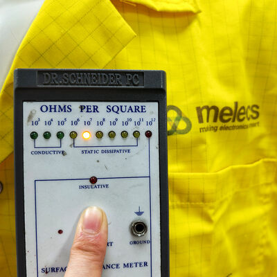 Jas Laboratorium ESD Anti Statik Grid 5mm TC Ruang Bersih Kuning