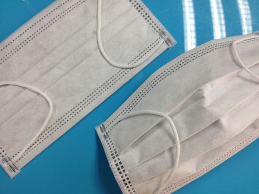 Lateks Gratis Cleanroom Habis Masker Wajah Karbon Non Woven 4 PLY Pengait Telinga